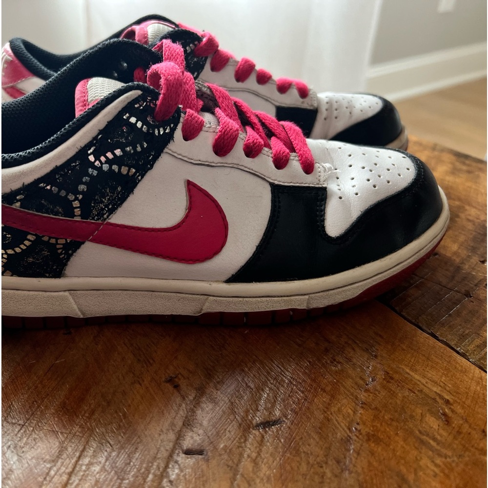 Women’s Nike Dunks - Pink & Black
